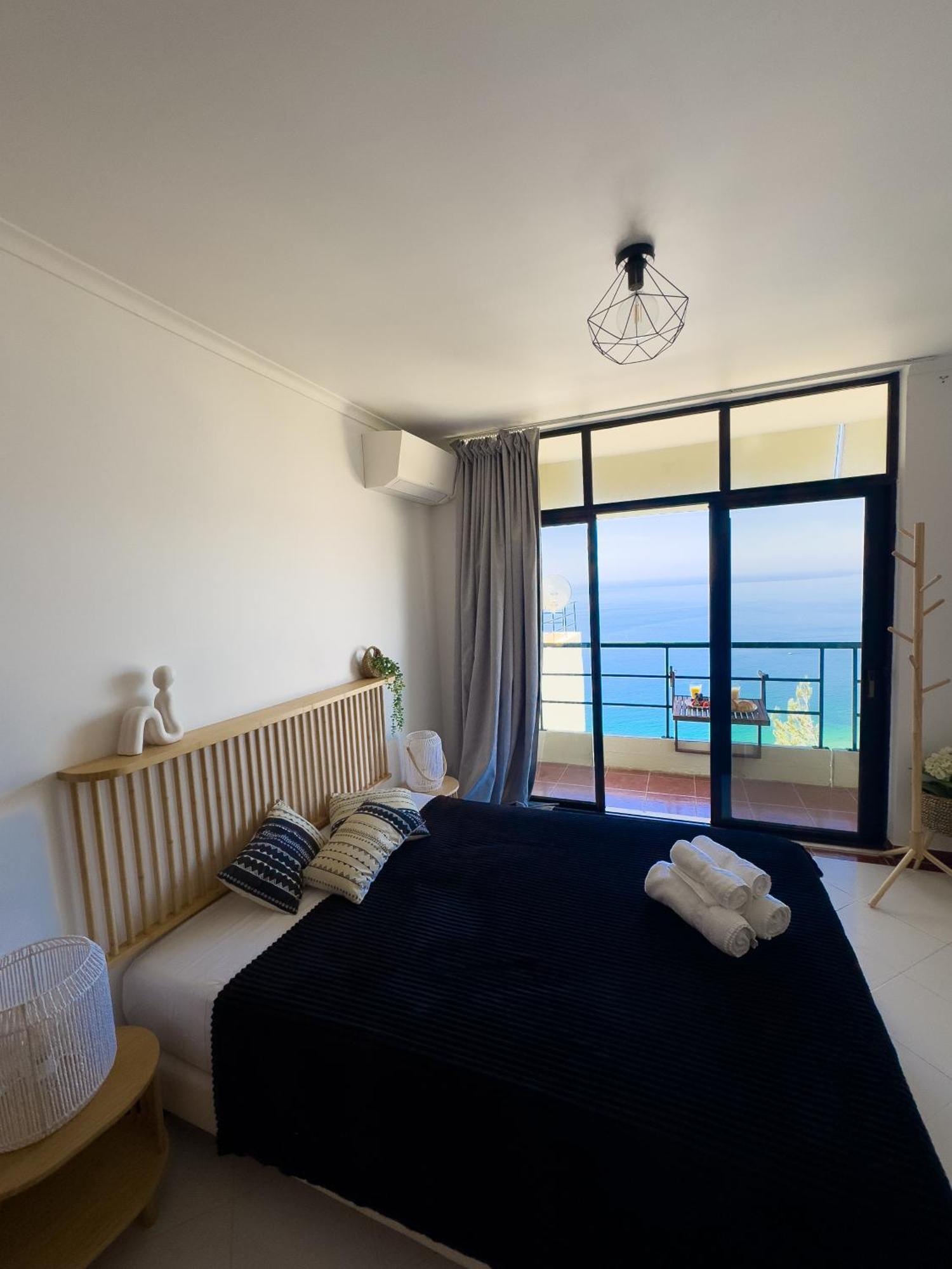 Penthouse Ocean View Sesimbra - Parking @Center Apartment Exterior photo